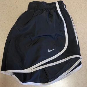 Black Nike shorts